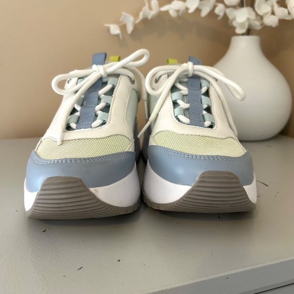MICHAEL MK Platform Sneaker Pastel Blues and Silver Size 7 EUC - Picture 4 of 15